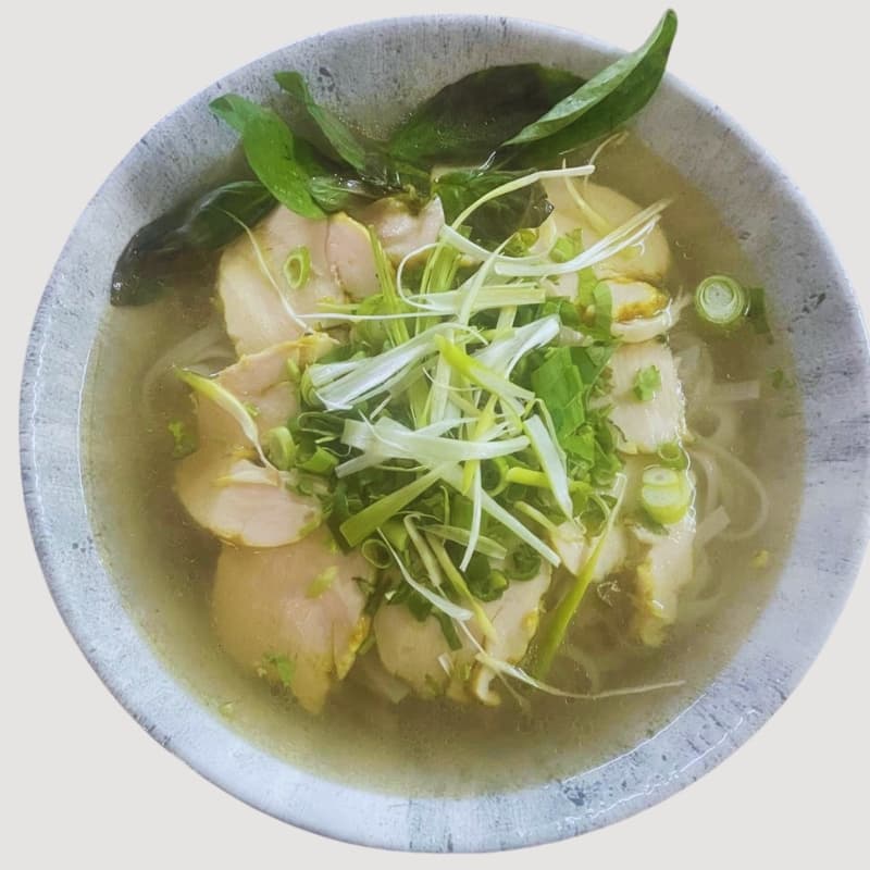 Pho Ha Noi mit Hähnchenfilet