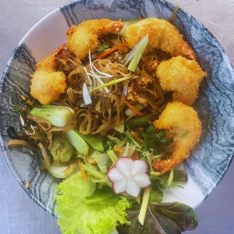 Pho Xao mit panierten Garnelen